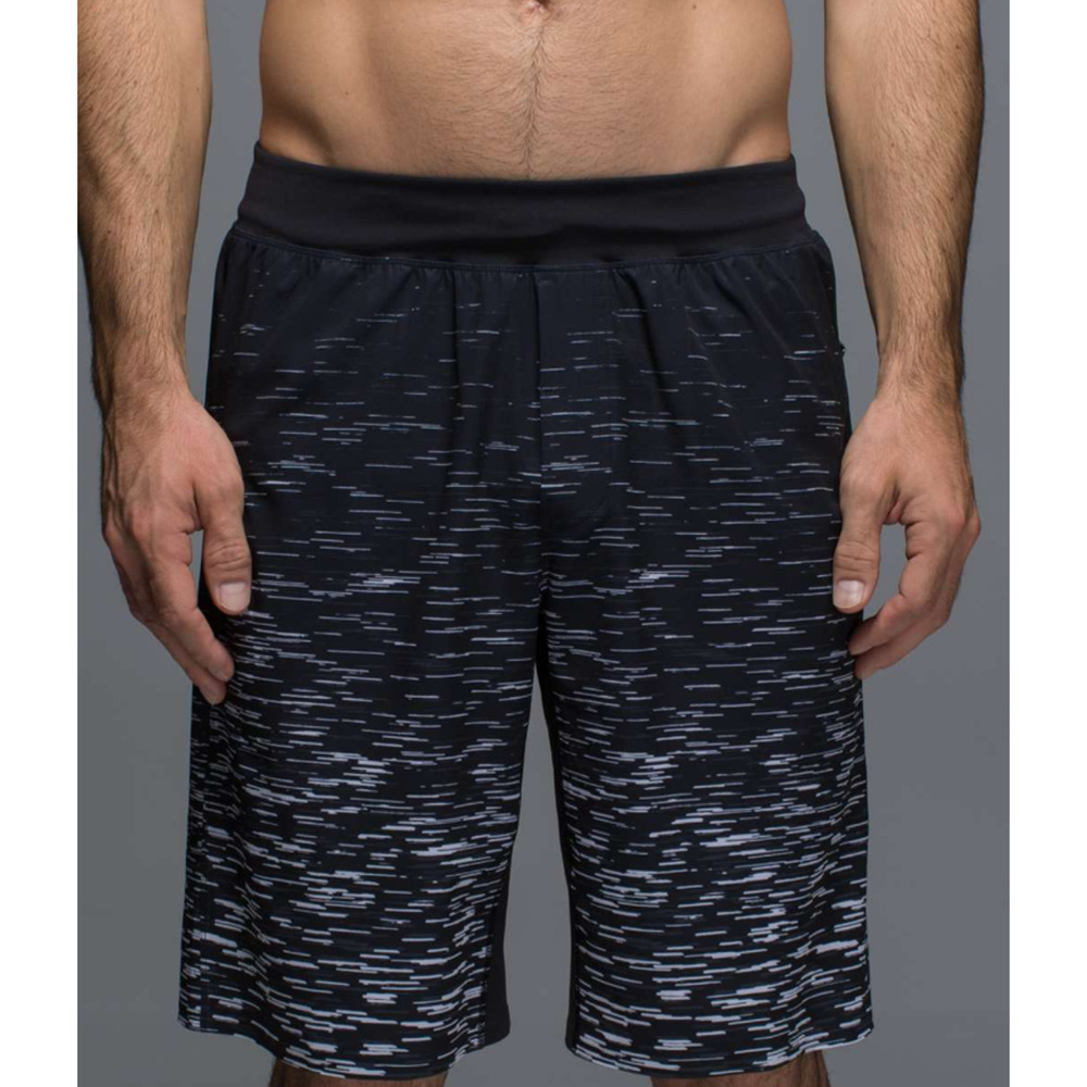 Lululemon M Mens Shorts Assert Gondola Swift Fabric Black Cross Training